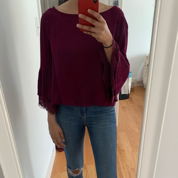 Lace Ruffle Cropped Blouse - Picture 1 of 4